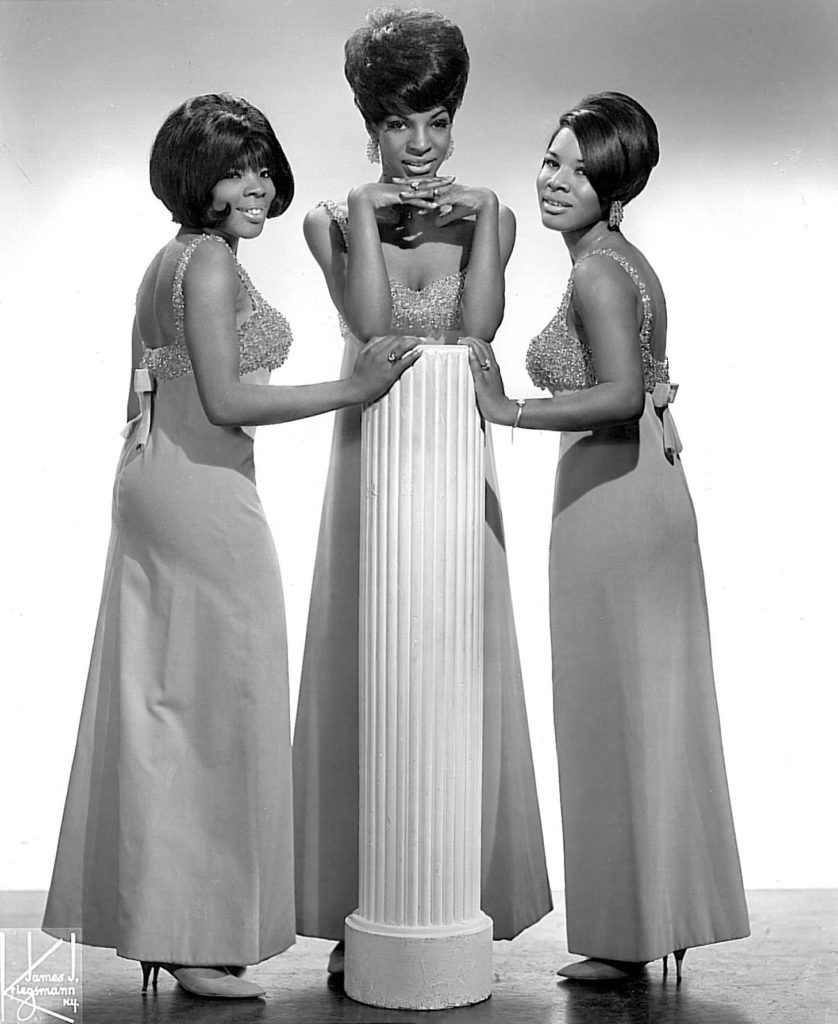 martha-reeves-motown-legend-Martha Reeves and the Vandellas B&W 3