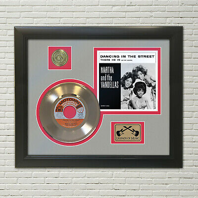 martha-reeves-and-the-vandellas-award-platinum